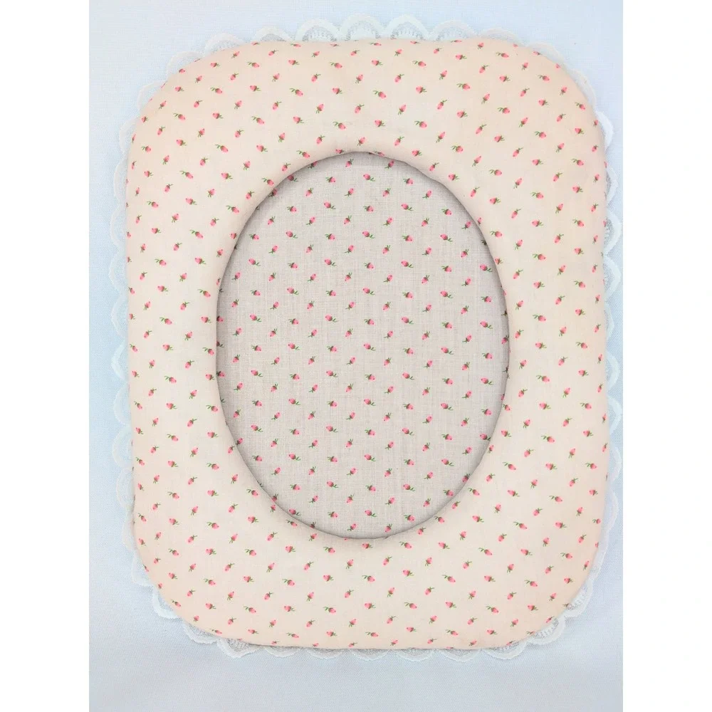 Vintage Rose Padded Fabric Picture Frame Pink Floral Lace Trim Oval Opening